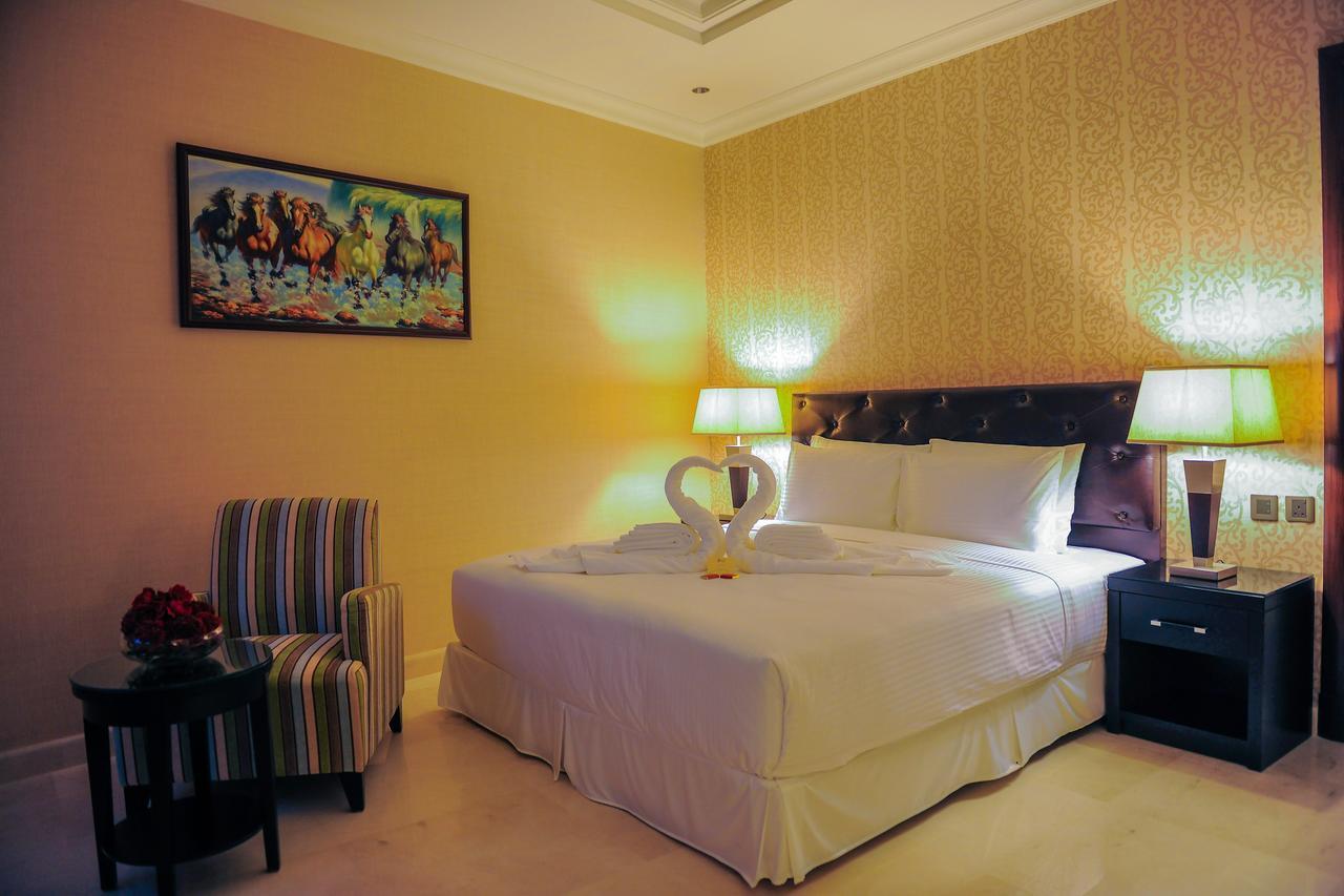 Suite Inn Hotel Ar Riyad Esterno foto