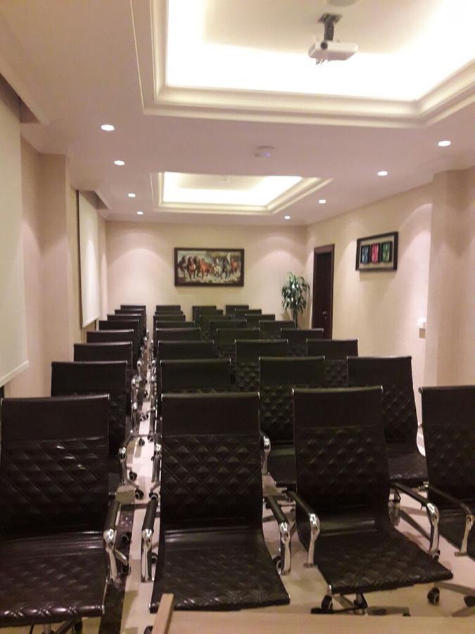 Suite Inn Hotel Ar Riyad Esterno foto