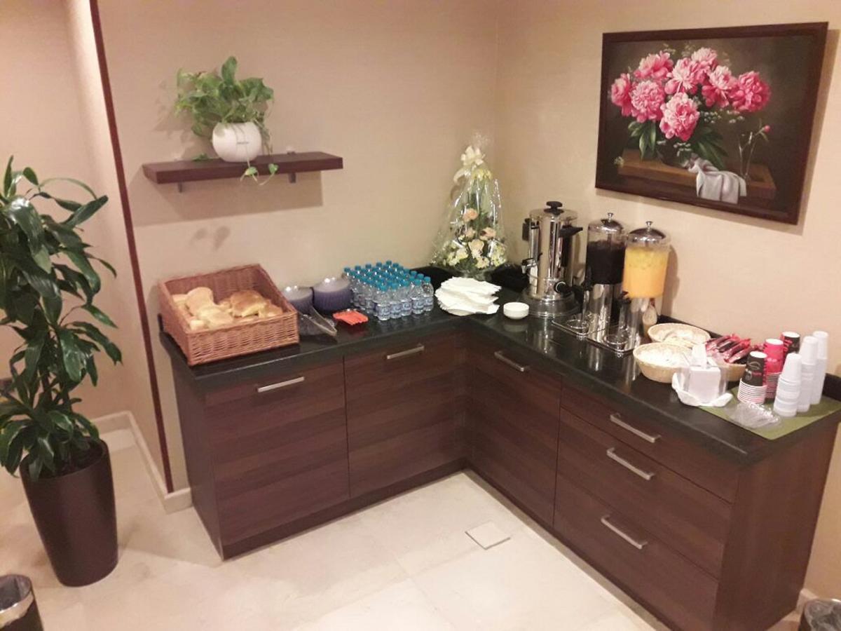 Suite Inn Hotel Ar Riyad Esterno foto
